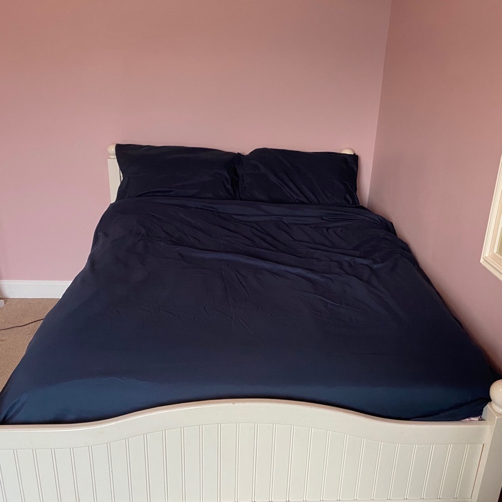 Duvet cover with two shams